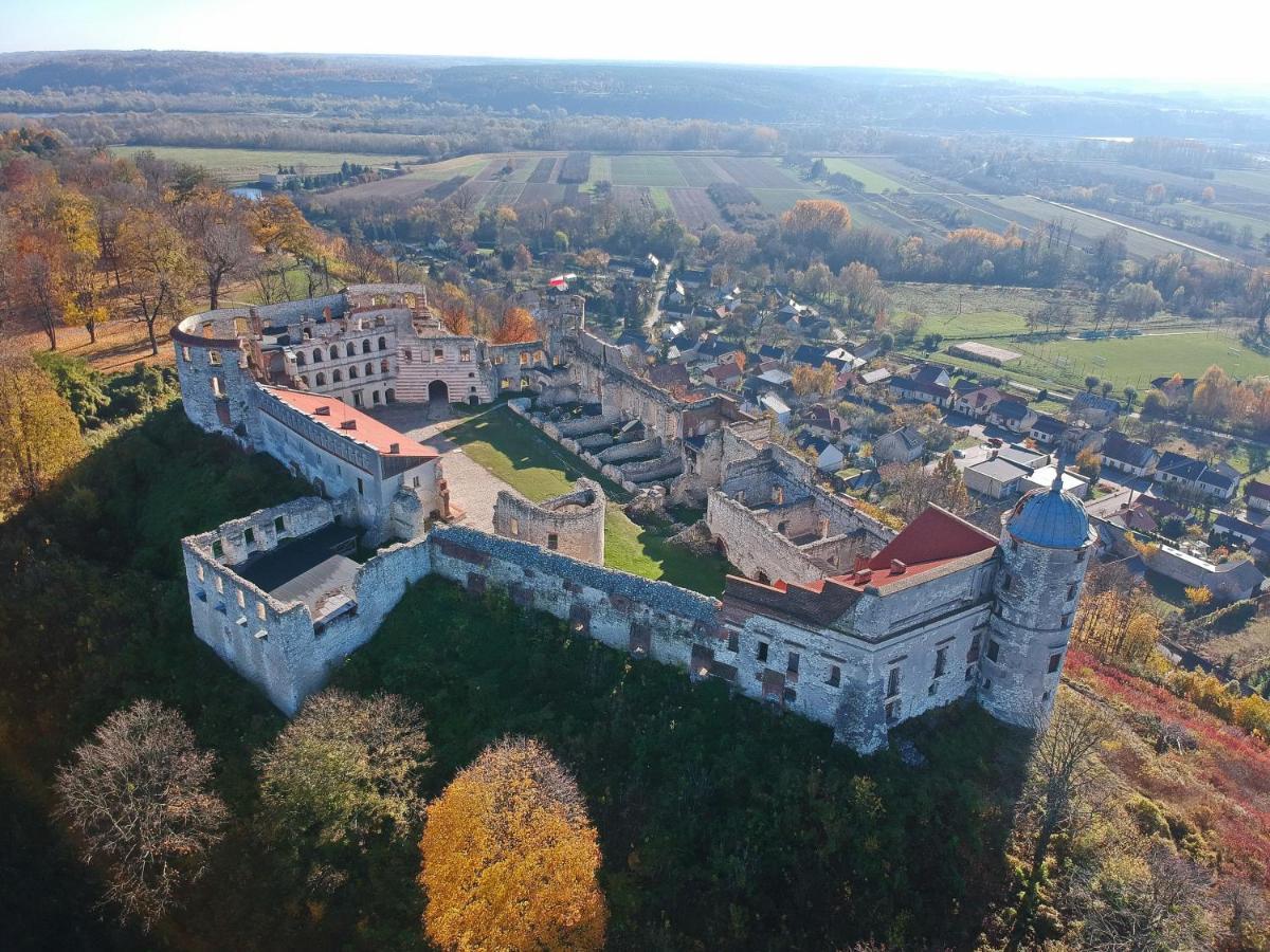Apartamenty Pod Zamkiem W Janowcu Janowiec Exterior foto
